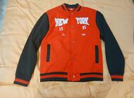 Grajewo ogłoszenia: Nowa Bluza bejsbolówka w czerwono-czarne kolory, rozpinana, w... - zdjęcie