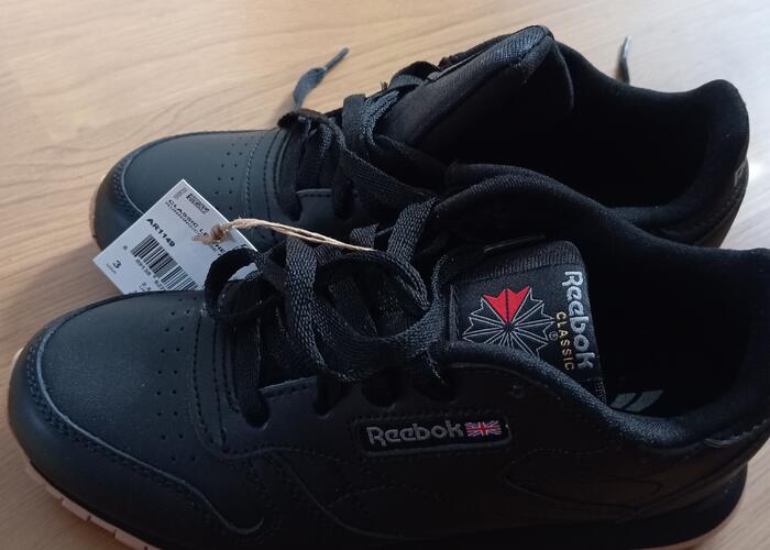Grajewo ogłoszenia: Sprzedam nowe buty firmy Reebok, rozmiar 34