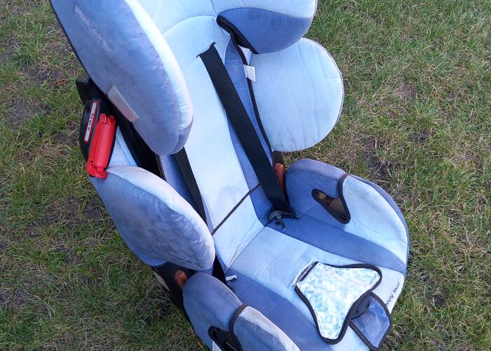 Grajewo ogłoszenia: Sprzedam fotelik samochodowy 9 36 kg 
Recaro