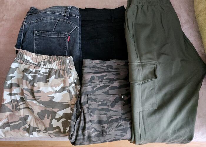 Grajewo ogłoszenia: Odsprzedam ubrania w dobrym stanie dla młodej dziewczyny rozmiar...