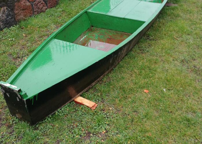 Grajewo ogłoszenia: Sprzedam łódkę wędkarskie pychówke, 5,10m w stanie dobry.