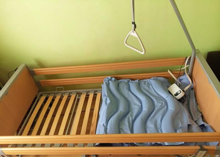 Grajewo ogłoszenia: Łóżko rehabilitacyjne elektryczne Elbur PB 325 + materac...
