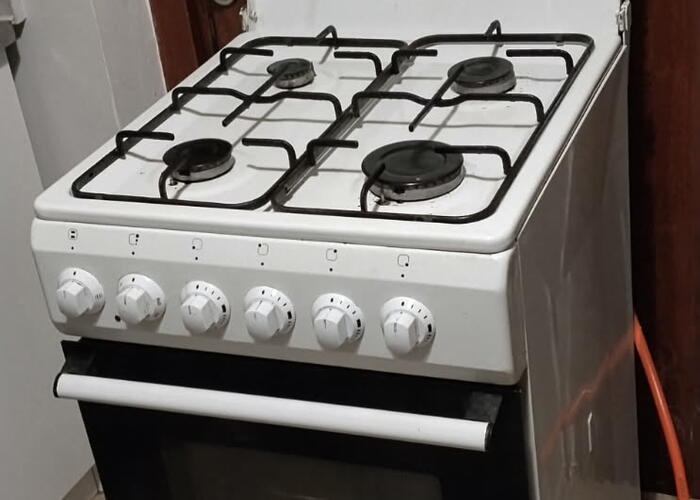 Grajewo ogłoszenia: Sprzedam kuchenkę gazową z piekarnikiem elektrycznym