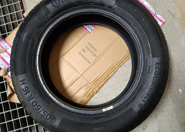 Grajewo ogłoszenia: Sprzedam komplet opon letnich 205/60 R16 H Continental EcoContact...